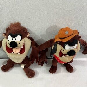 Lot‎ of 2 Nanco Taz plush with tags